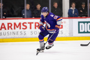 PHANTOMS WEATHER THE STORM FOR 2-1 OVERTIME WIN Article Photo