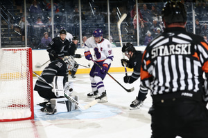 FARGO BLANKS PHANTOMS 4-0 Article Photo