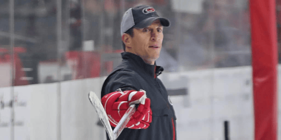 What Hockey Players Can Learn From Rod Brind'Amour: Character, Tenacity, Clarity Article Photo